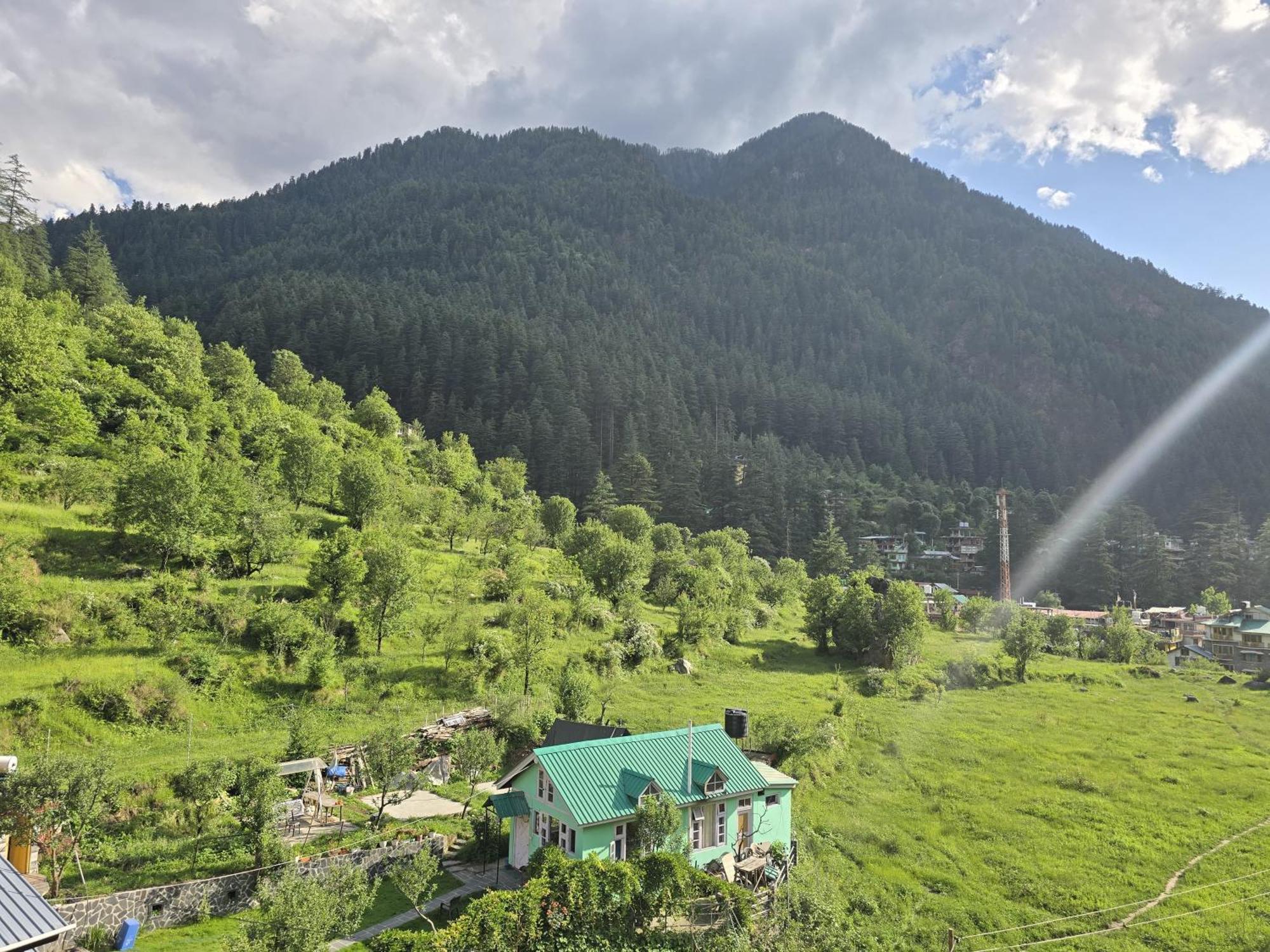The Hillside Hotel Kasol Kültér fotó